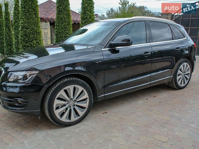 Внедорожник / Кроссовер Audi Q5 2012 в Каменец-Подольском