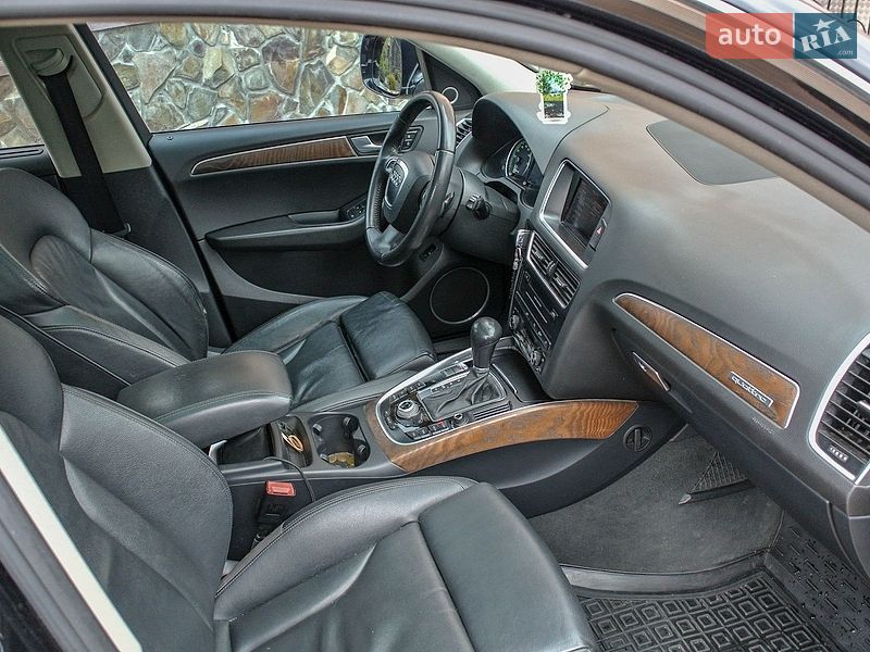 Внедорожник / Кроссовер Audi Q5 2012 в Каменец-Подольском