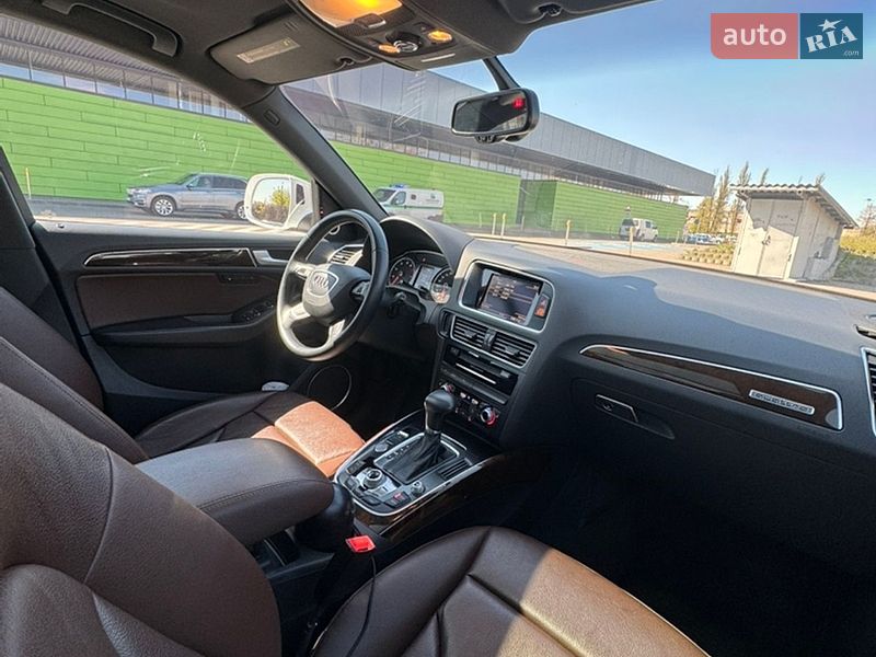 Внедорожник / Кроссовер Audi Q5 2014 в Киеве