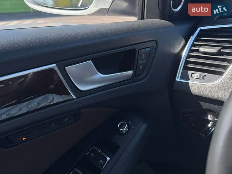 Внедорожник / Кроссовер Audi Q5 2014 в Киеве