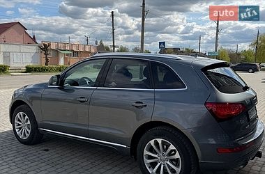 Внедорожник / Кроссовер Audi Q5 2015 в Каменец-Подольском