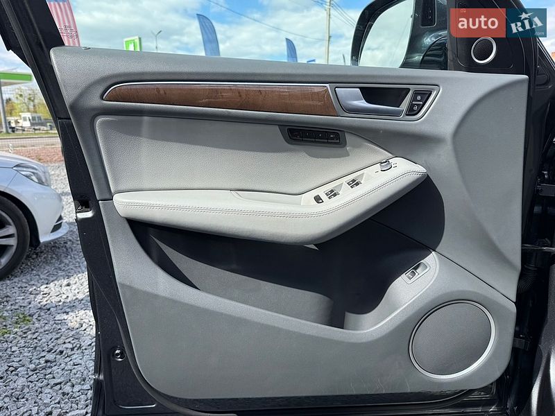 Позашляховик / Кросовер Audi Q5 2016 в Стрию