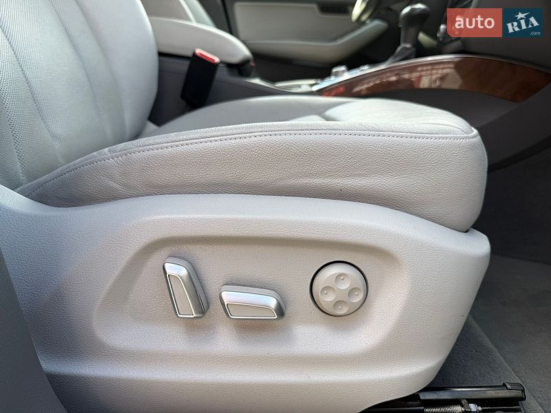 Позашляховик / Кросовер Audi Q5 2016 в Стрию