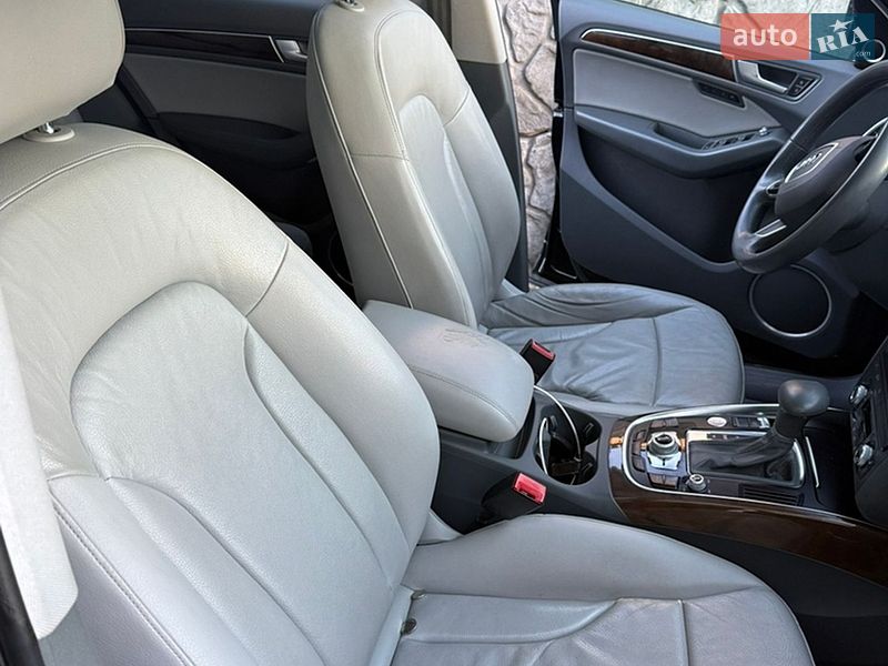 Внедорожник / Кроссовер Audi Q5 2015 в Львове
