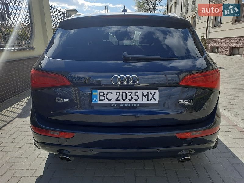Позашляховик / Кросовер Audi Q5 2013 в Золочеві