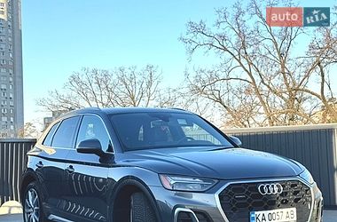 Внедорожник / Кроссовер Audi Q5 2022 в Киеве