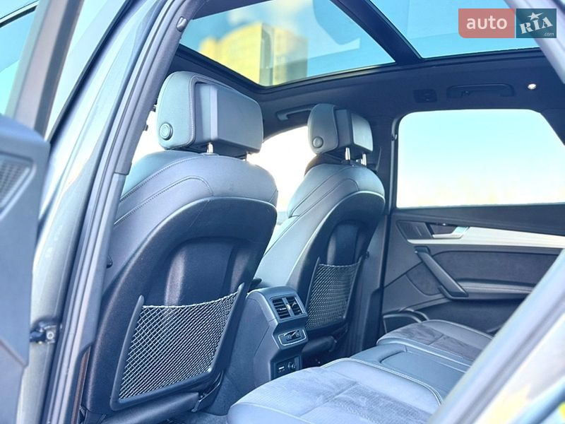 Внедорожник / Кроссовер Audi Q5 2022 в Киеве