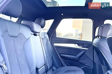 Внедорожник / Кроссовер Audi Q5 2022 в Киеве