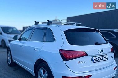 Внедорожник / Кроссовер Audi Q5 2011 в Каменец-Подольском