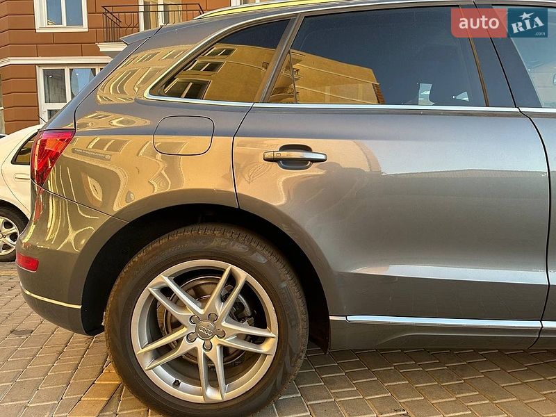 Внедорожник / Кроссовер Audi Q5 2013 в Одессе