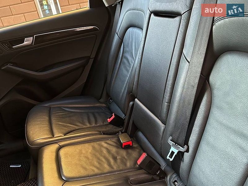 Внедорожник / Кроссовер Audi Q5 2013 в Одессе