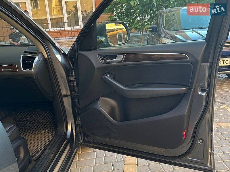 Внедорожник / Кроссовер Audi Q5 2013 в Одессе