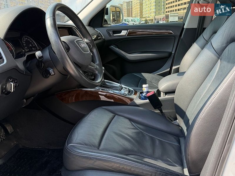 Внедорожник / Кроссовер Audi Q5 2015 в Киеве