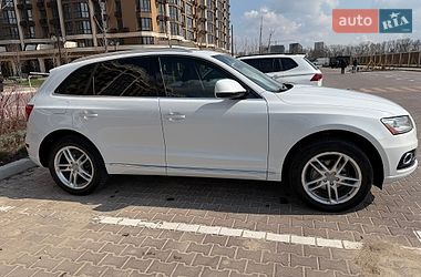 Внедорожник / Кроссовер Audi Q5 2015 в Киеве