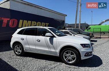 Позашляховик / Кросовер Audi Q5 2015 в Стрию