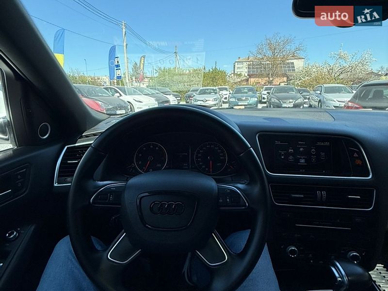 Внедорожник / Кроссовер Audi Q5 2015 в Стрые