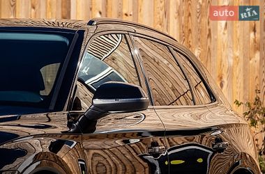 Внедорожник / Кроссовер Audi Q5 2017 в Львове