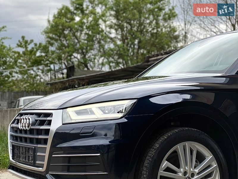 Внедорожник / Кроссовер Audi Q5 2019 в Львове