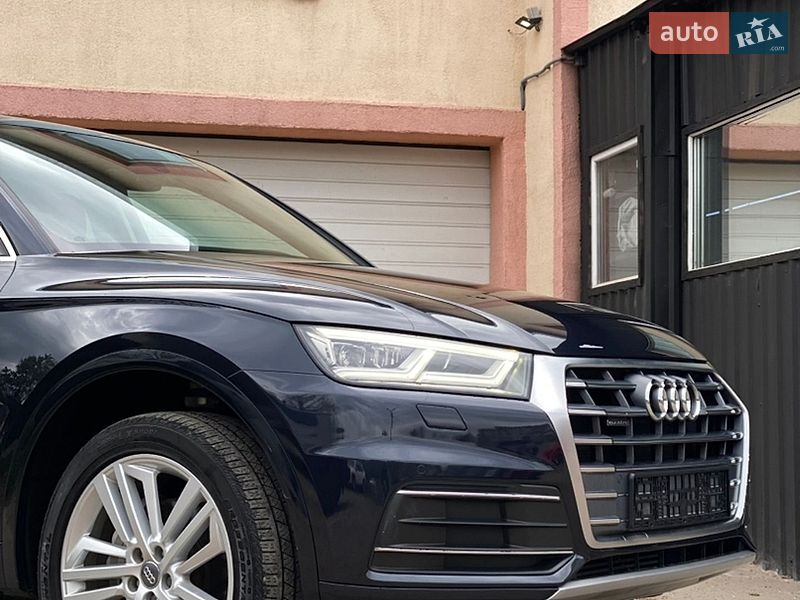Внедорожник / Кроссовер Audi Q5 2019 в Львове