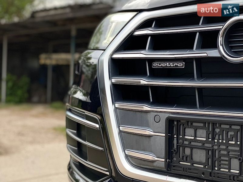 Внедорожник / Кроссовер Audi Q5 2019 в Львове