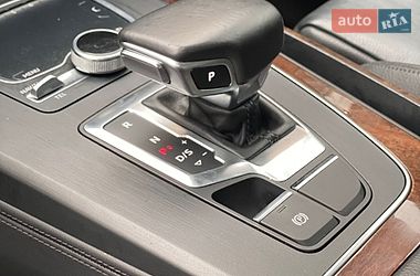 Внедорожник / Кроссовер Audi Q5 2019 в Львове