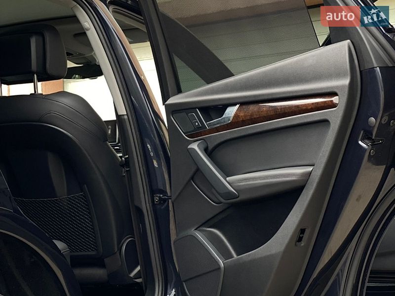 Внедорожник / Кроссовер Audi Q5 2019 в Львове