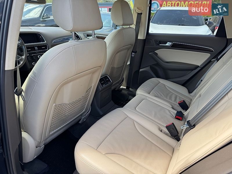 Внедорожник / Кроссовер Audi Q5 2013 в Львове
