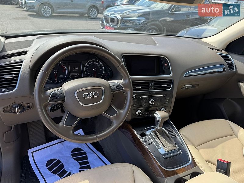 Внедорожник / Кроссовер Audi Q5 2013 в Львове