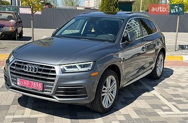 Внедорожник / Кроссовер Audi Q5 2018 в Киеве