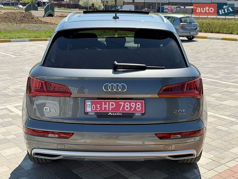Внедорожник / Кроссовер Audi Q5 2018 в Киеве