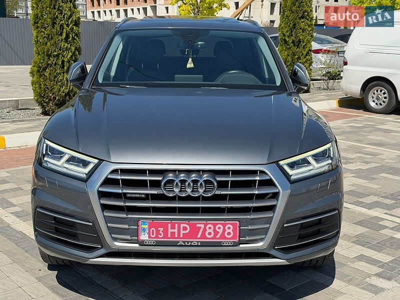 Внедорожник / Кроссовер Audi Q5 2018 в Киеве