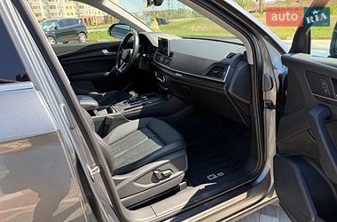 Внедорожник / Кроссовер Audi Q5 2018 в Киеве