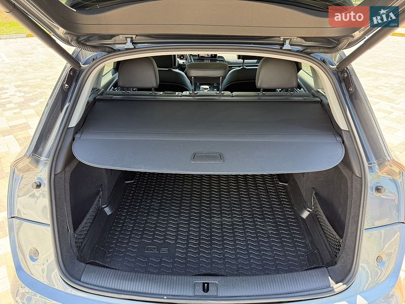 Внедорожник / Кроссовер Audi Q5 2018 в Киеве