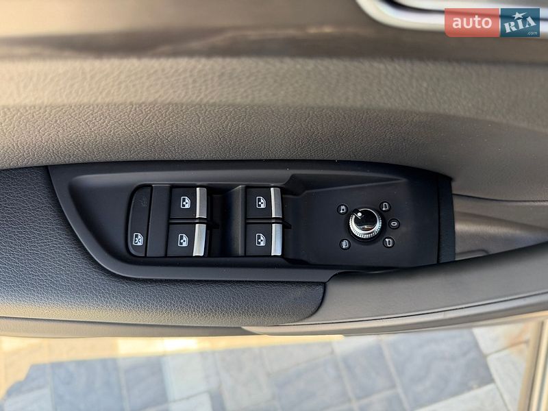 Внедорожник / Кроссовер Audi Q5 2018 в Киеве