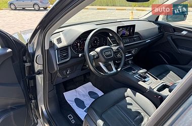 Внедорожник / Кроссовер Audi Q5 2018 в Киеве