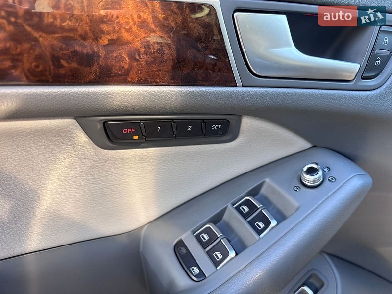 Внедорожник / Кроссовер Audi Q5 2015 в Стрые