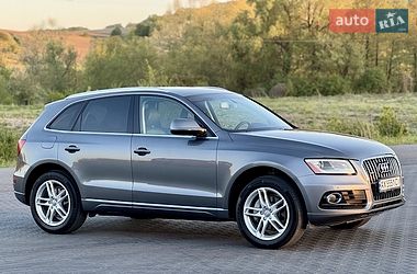 Внедорожник / Кроссовер Audi Q5 2015 в Черновцах