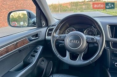 Внедорожник / Кроссовер Audi Q5 2015 в Черновцах