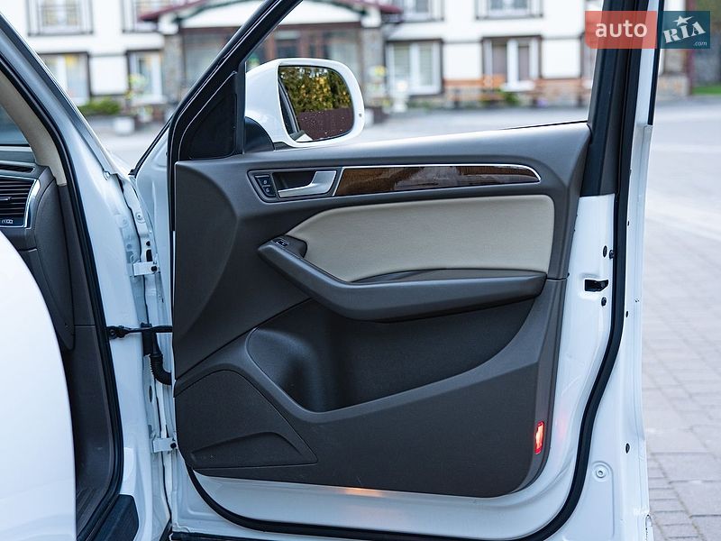 Внедорожник / Кроссовер Audi Q5 2014 в Львове