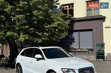 Внедорожник / Кроссовер Audi Q5 2014 в Ужгороде