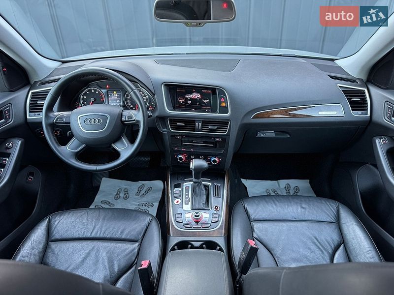 Внедорожник / Кроссовер Audi Q5 2015 в Луцке