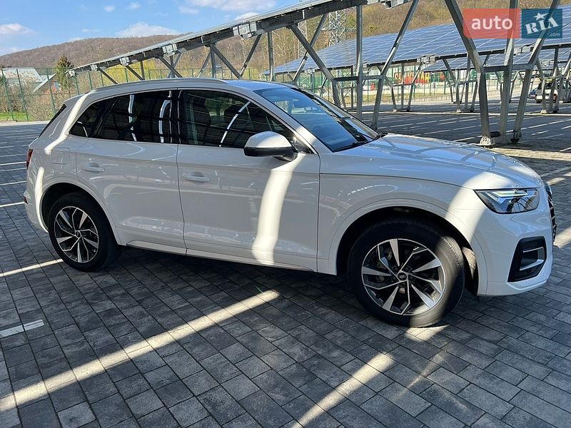 Внедорожник / Кроссовер Audi Q5 2020 в Львове