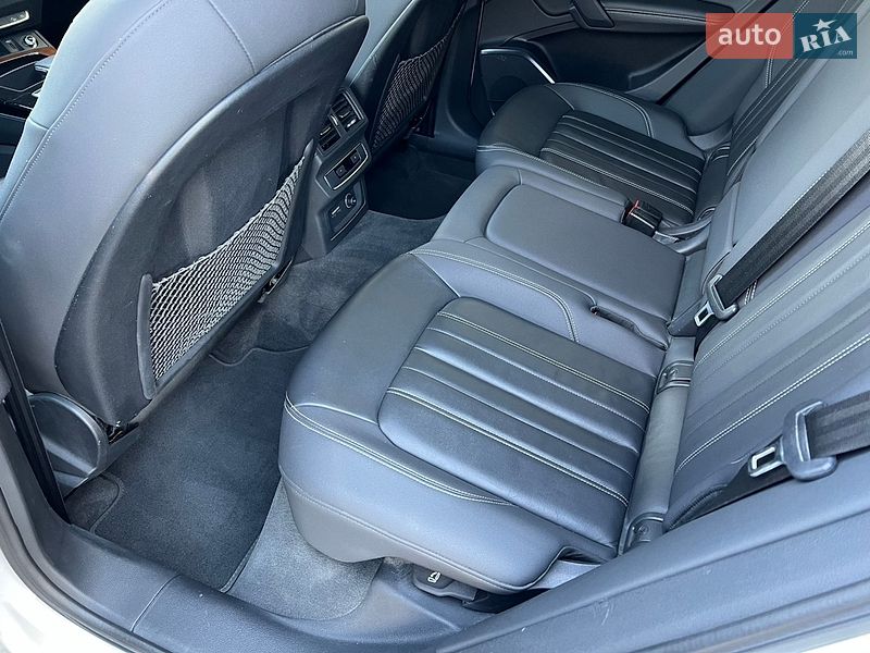 Внедорожник / Кроссовер Audi Q5 2020 в Львове