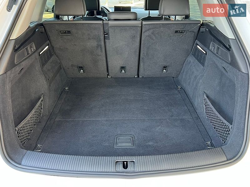 Внедорожник / Кроссовер Audi Q5 2020 в Львове