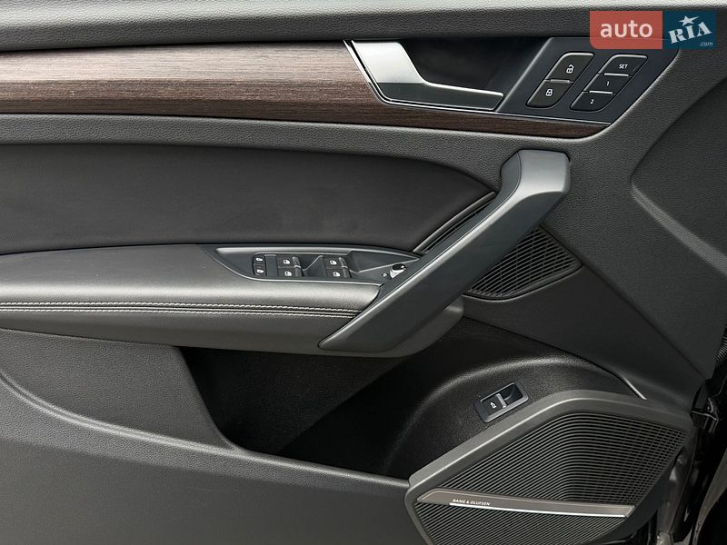 Внедорожник / Кроссовер Audi Q5 2024 в Дрогобыче