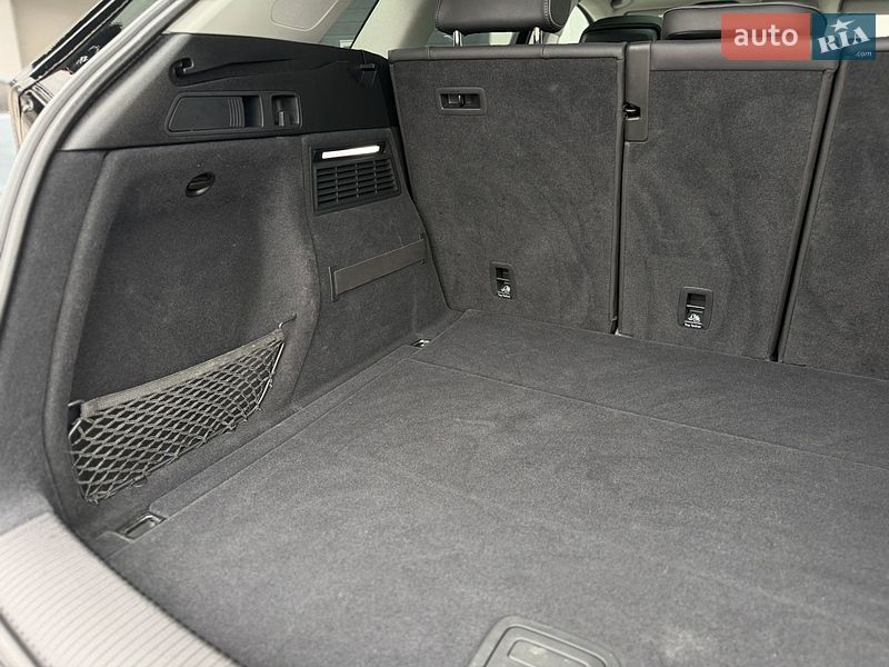 Внедорожник / Кроссовер Audi Q5 2024 в Дрогобыче