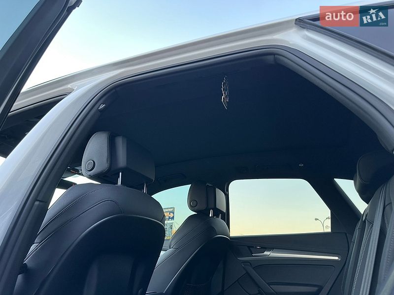 Внедорожник / Кроссовер Audi Q5 2024 в Киеве