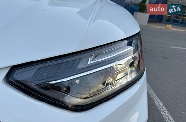 Внедорожник / Кроссовер Audi Q5 2024 в Киеве