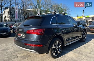 Внедорожник / Кроссовер Audi Q5 2019 в Виннице