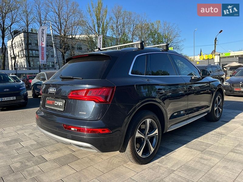 Внедорожник / Кроссовер Audi Q5 2019 в Виннице